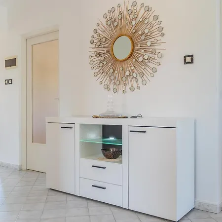 Apartment Bazilika Secovlje